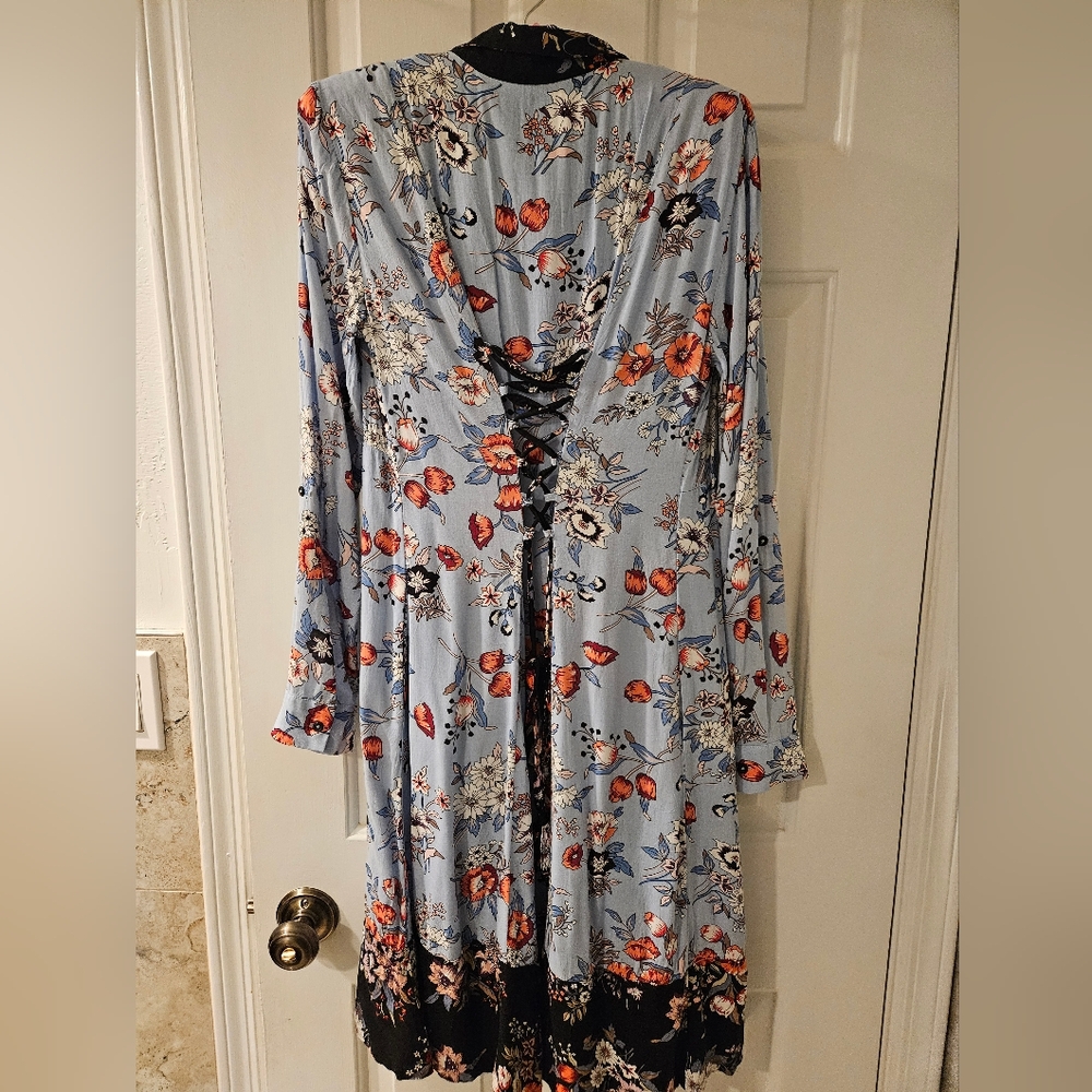 Maeve Leyster Button Down Lace-up Shirtdress s4 - Picture 4 of 6